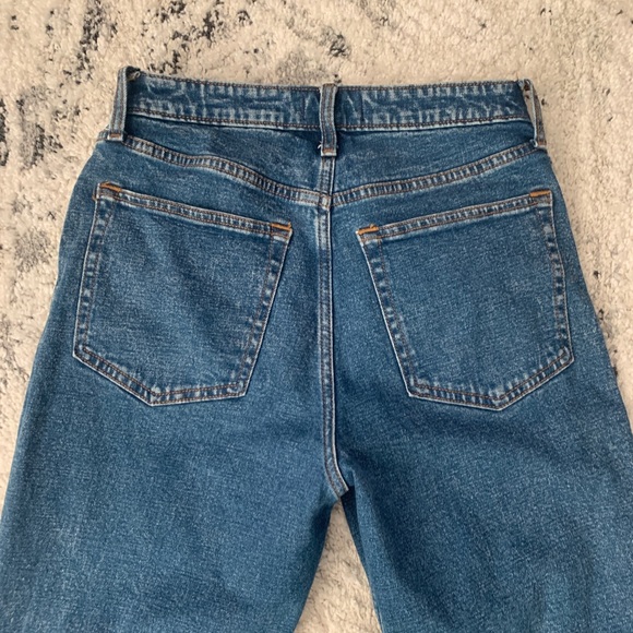 ABERCROMBIE CROPPED ACID WASH JEANS - Picture 6 of 7